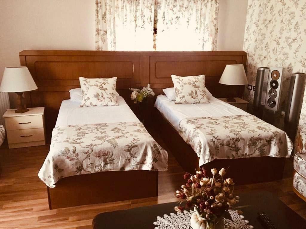 Guest House Stena Erseke Dış mekan fotoğraf